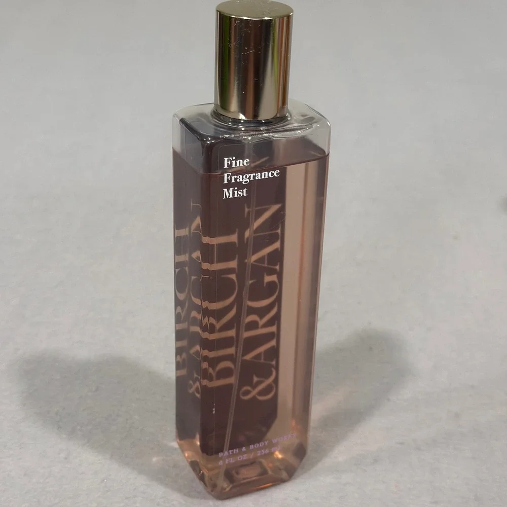 Bath & Body Works Fine Fragrance Mist Women 8oz Birch & Argan Vanilla Rum Spray
